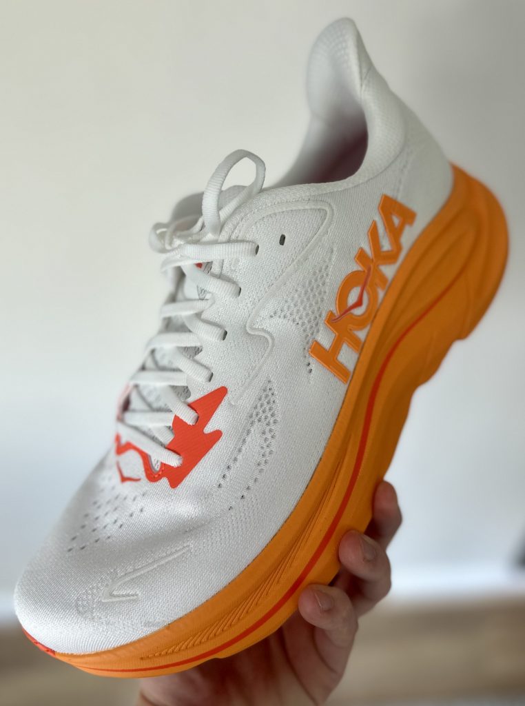 Hoka Clifton 10