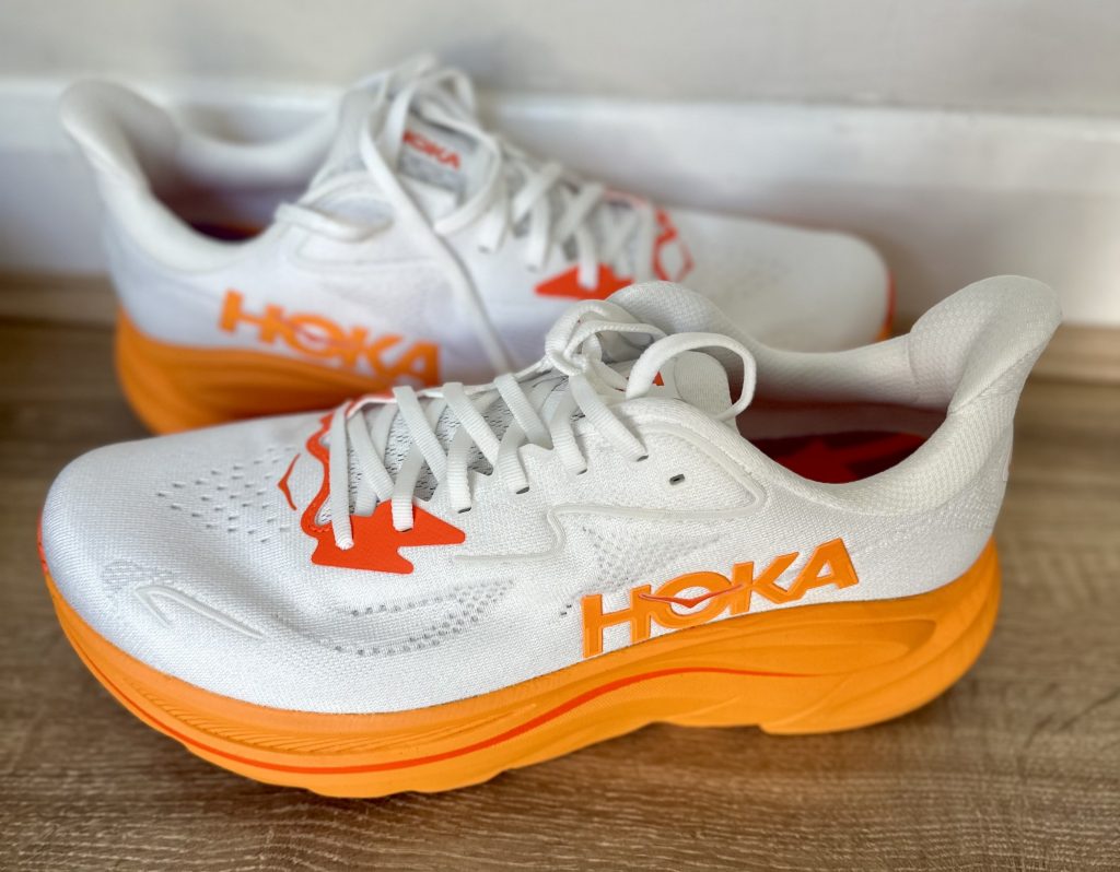 Hoka Clifton 10